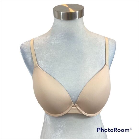 Victoria’s Secret Pink Wear‎ Everywhere Push Up Bra Nude Size 34D - Picture 1 of 10